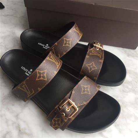 louis vuitton slippers female